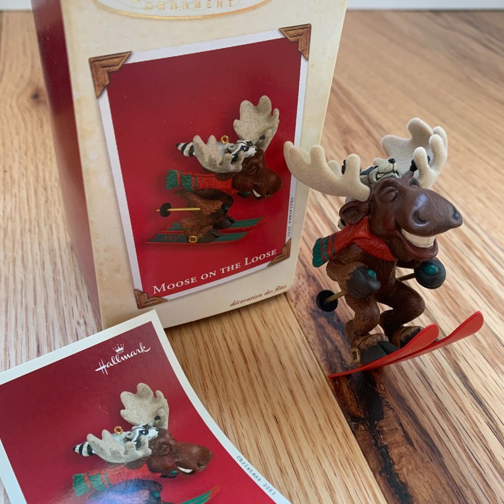 Hallmark Keepsake Ornament - Moose on the Loose 2003 - Brand New, Never Used - Picture 4 of 11